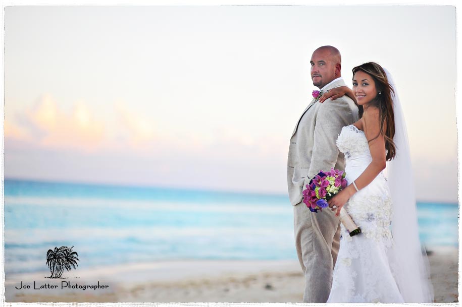 Cancun Le Meridian Wedding Mexico Joe Latter Photographe r00111 Destination Weddings:: Cancun